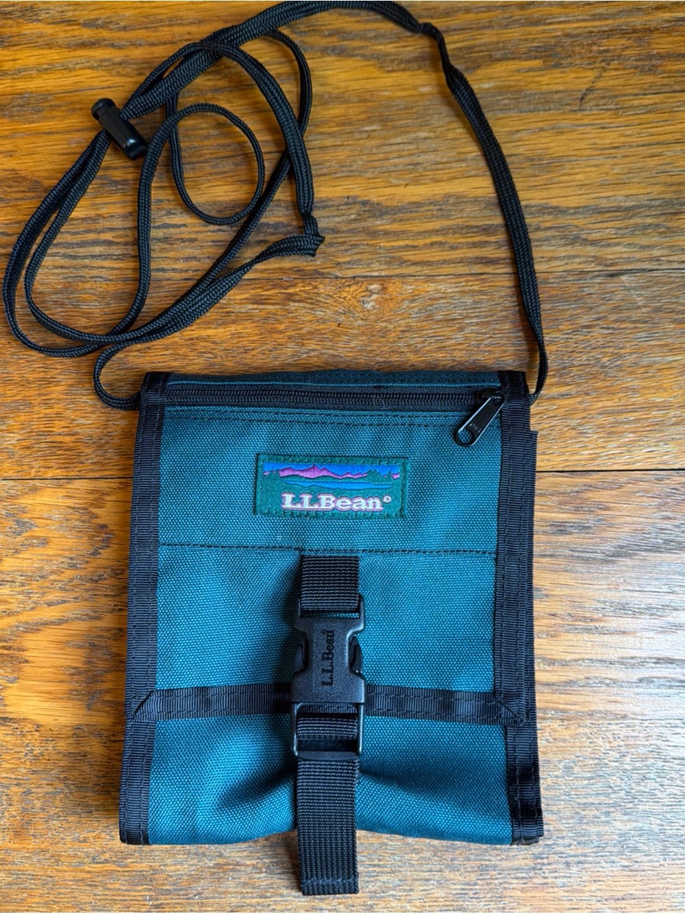 Vtg LL Bean Nylon mini Messenger Crossbody Bag Wallet Belt Bag CampHike Travel